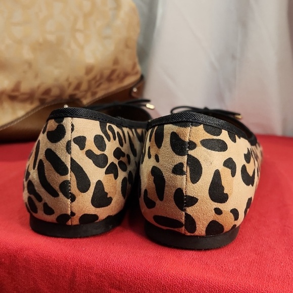 New Pointed Toe Animal Print Flat, Merona, Size 9.5 - Picture 3 of 4